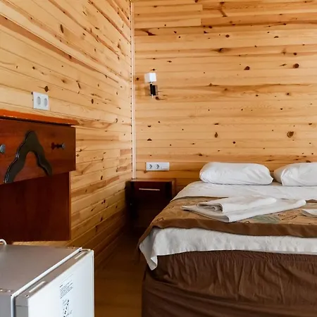 Village Garden 民宿 安塔利亚