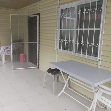 Village Garden 安塔利亚