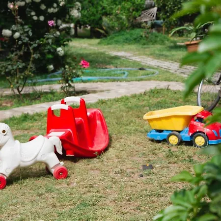 Village Garden 安塔利亚