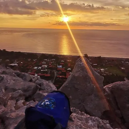 Village Garden Проживание в семье