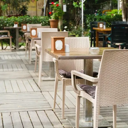 Village Garden Проживание в семье *