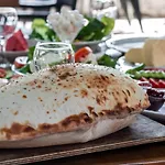 Village Garden Δωμάτια σε οικογενειακή κατοικία Αττάλεια