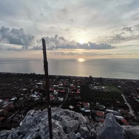 Village Garden Δωμάτια σε οικογενειακή κατοικία *